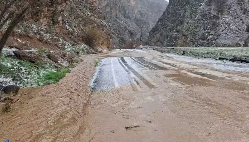 Tunceli'de Dolu ve Sağanak Yağmur Hayatı Olumsuz Etkiledi: Son Durum Ne?
