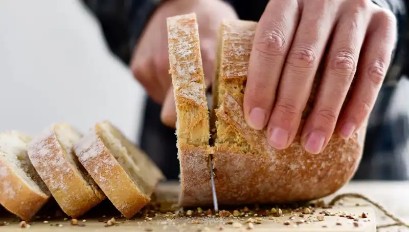 Kızarmış Ekmek mi, Taze Ekmek mi? Sağlık Açısından Hangisi Daha İyi?