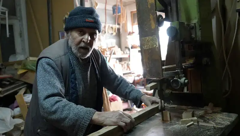 87 Yaşında Mesleğine Aşkla Bağlı: El Emeğini Yaşatan Usta