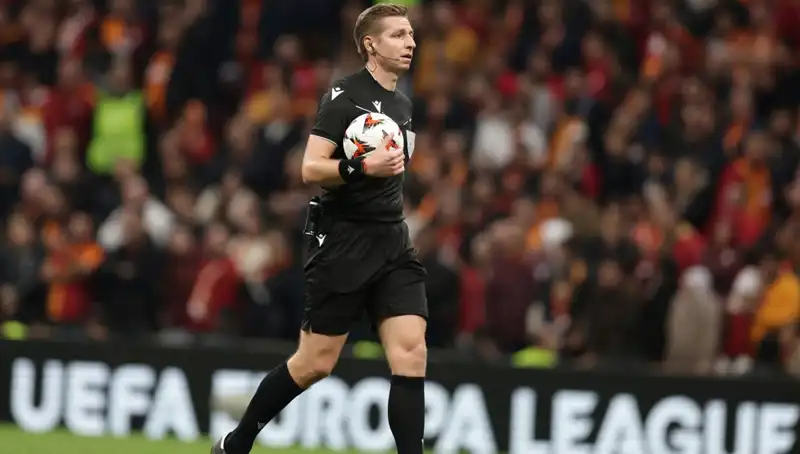 Galatasaray - Antalyaspor Maçının VAR'ında Belçikalı Hakem Lawrence Görev Alacak