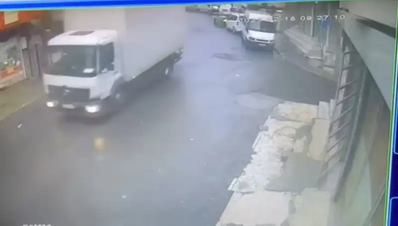Sahte Polislerin 1,7 Milyon Liralık Gaspı: Şok Edici İtiraf!