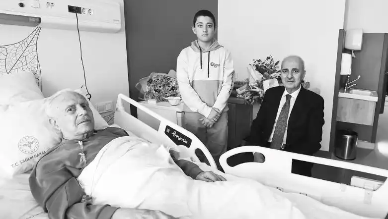 Ak Parti Kurucusu Burhan Abiş Hayatını Kaybetti: Siyasi Özgeçmişi ve Mirası