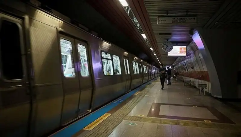 İstanbul'da Eylem Yasağı Üçüncü Gün: Metro Durumları ve Yolcu Bilgilendirmesi