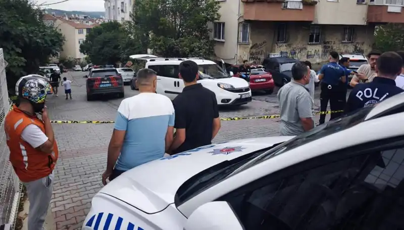 İstanbul'da Silahlı Saldırı: Bir Kişi Hayatını Kaybetti, Olay Gündemi Sarstı