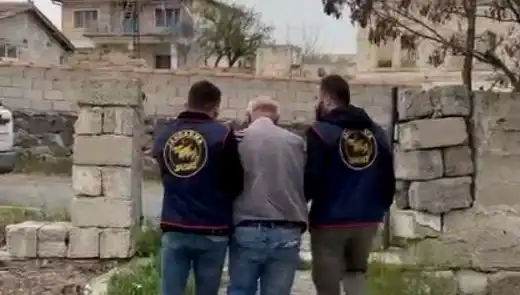 49 Yıl Hapisle Aranan Zanlı, Nevşehir'de Gizlenirken Yakalandı