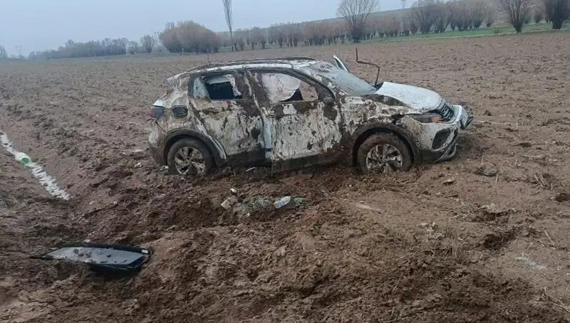 Şarampole Devrilen Otomobilde İki Kişi Yaralandı: Kazanın Ayrıntıları Ortaya Çıktı