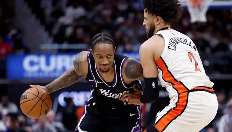 NBA'de LaVine ve DeRozan'dan Tarihi 80 Sayılık Performans!