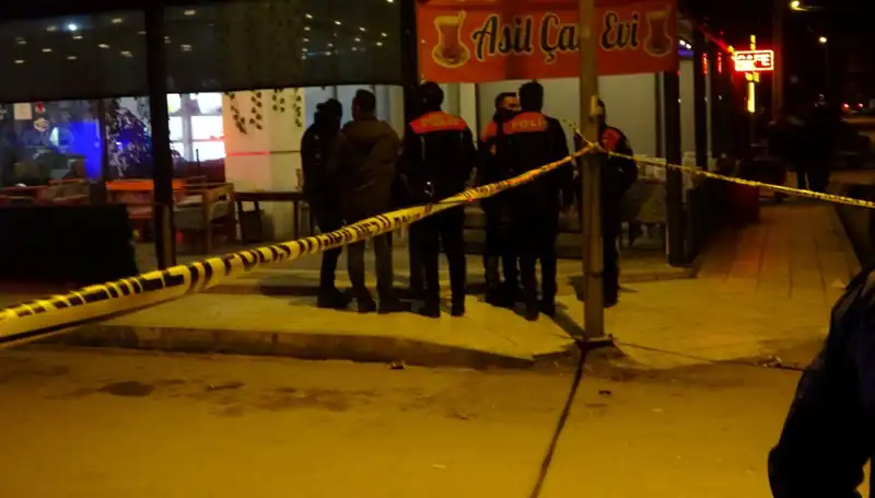 Kahvehanedeki Silahlı Saldırı: Bir Ölü, Dört Yaralı