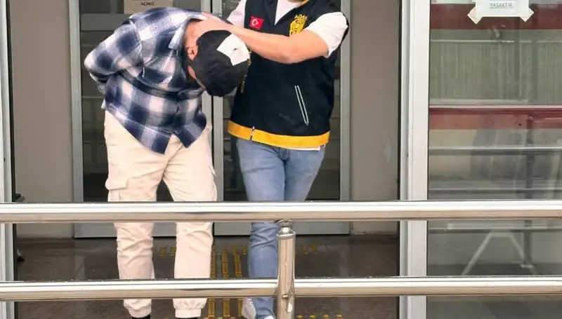 Aile İçindeki Çatışma: Ağabeyini Öldüren Genç Gözüne Hapis Girdi